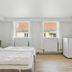 Two-storey Townhouse With Sea View