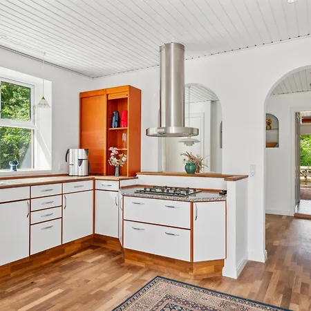 Two-storey Townhouse With Sea View Vakantiehuis Knebel